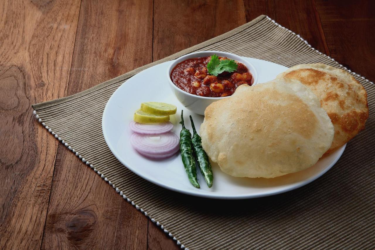 Hotel O Bharat Stay Near Indira Gandhi International Airport ニューデリー エクステリア 写真